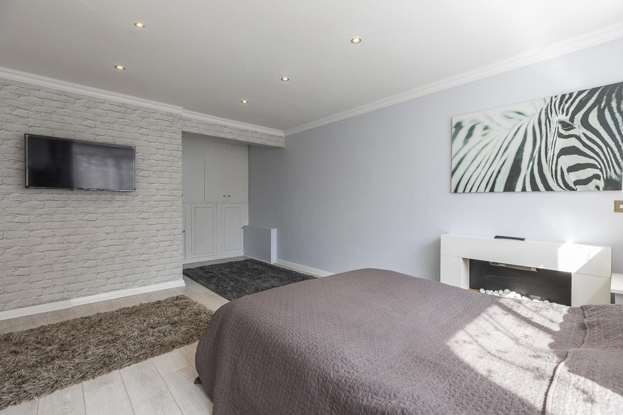 Gorgeous 4 Bedrooms Apartment Near Hyde Park And Oxford St ロンドン エクステリア 写真